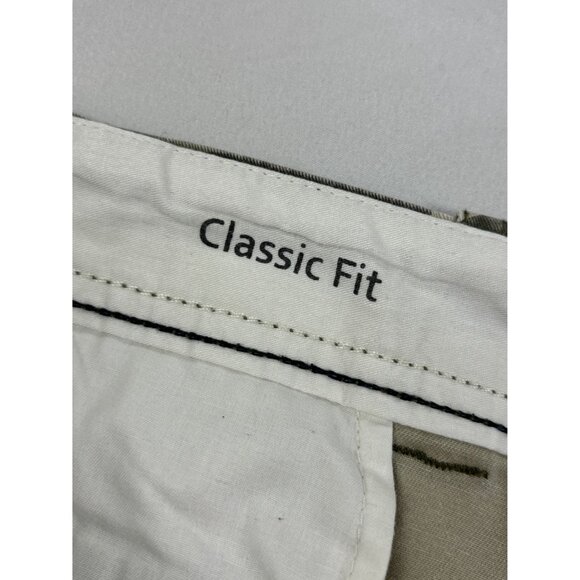 Roundtree & Yorke Camo Cargo Shorts Casuals Men's 42W Classic Fit 10" Inseam - Picture 5 of 9